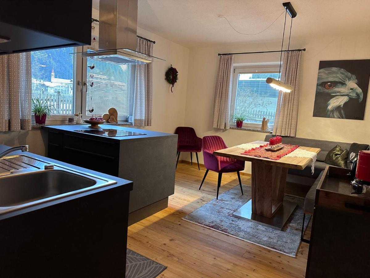 Kallis Appartement Майерхофен Екстериор снимка